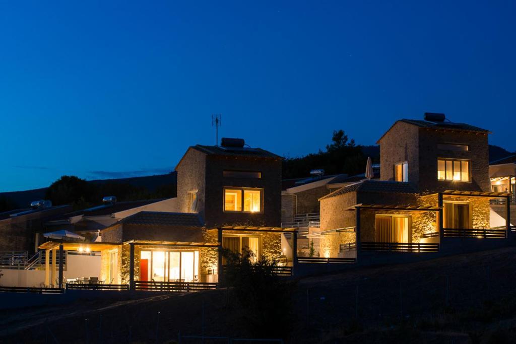 Mare Pedra Villas Skála Marión Екстериор снимка