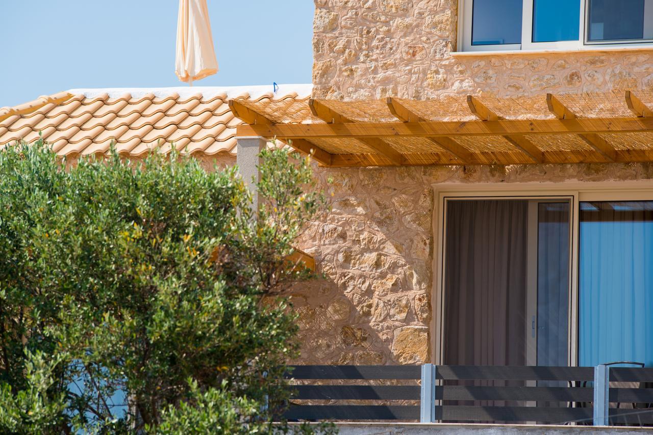 Mare Pedra Villas Skála Marión Екстериор снимка